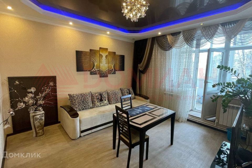 Продаётся 3-комнатная квартира, 59.5 м²