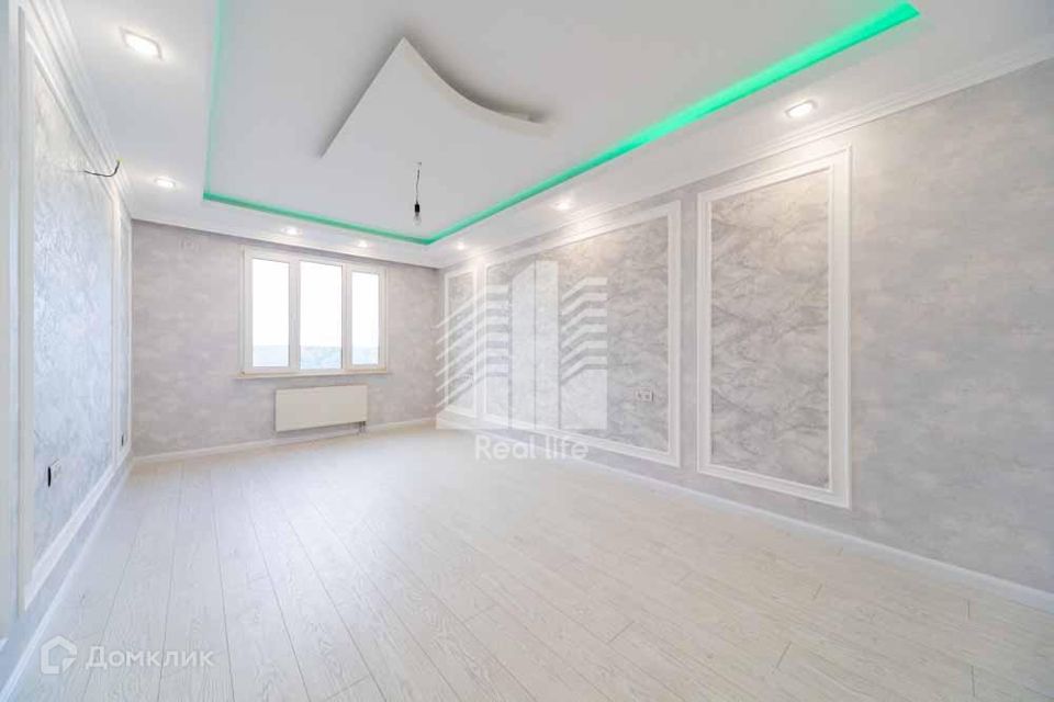 Продаётся 3-комнатная квартира, 76.2 м²