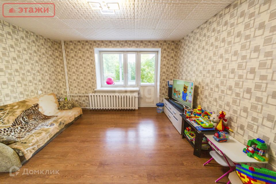 Продаётся 3-комнатная квартира, 65 м²