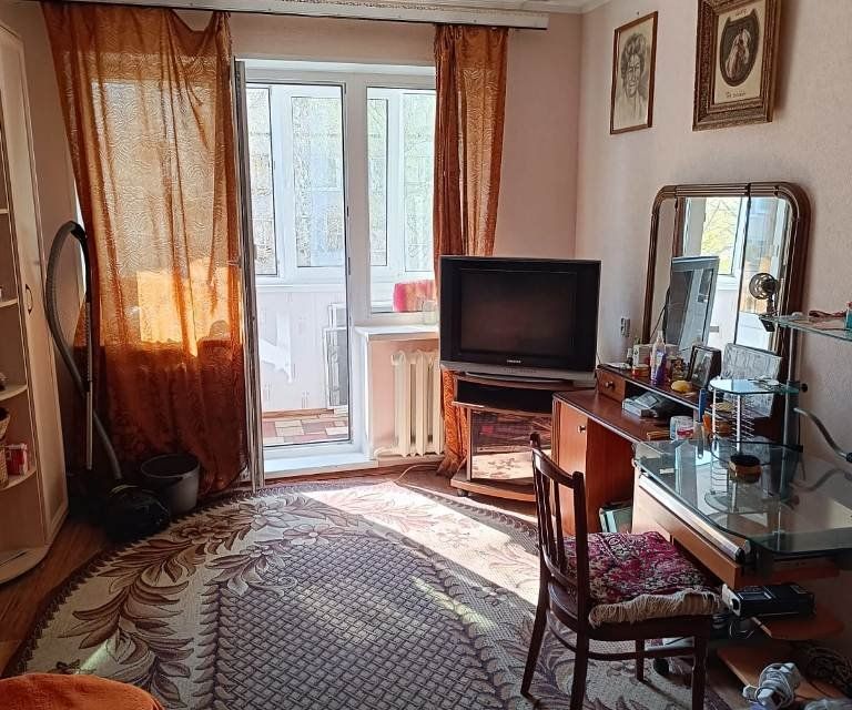 Продаётся 2-комнатная квартира, 44.8 м²