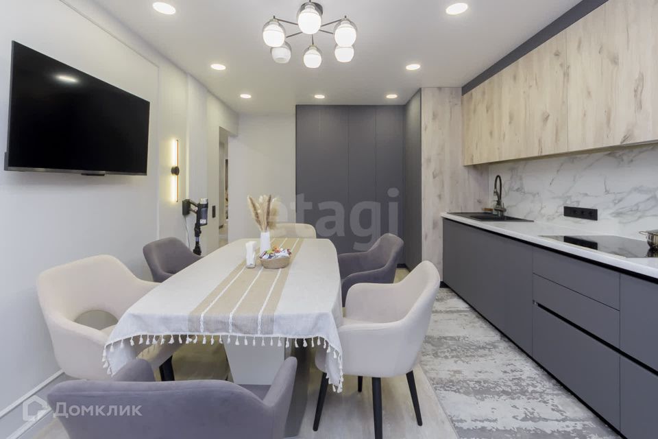 Продаётся 3-комнатная квартира, 86.7 м²