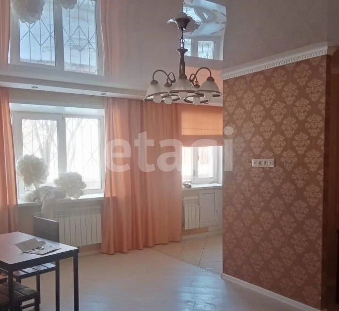 Продаётся 2-комнатная квартира, 58 м²