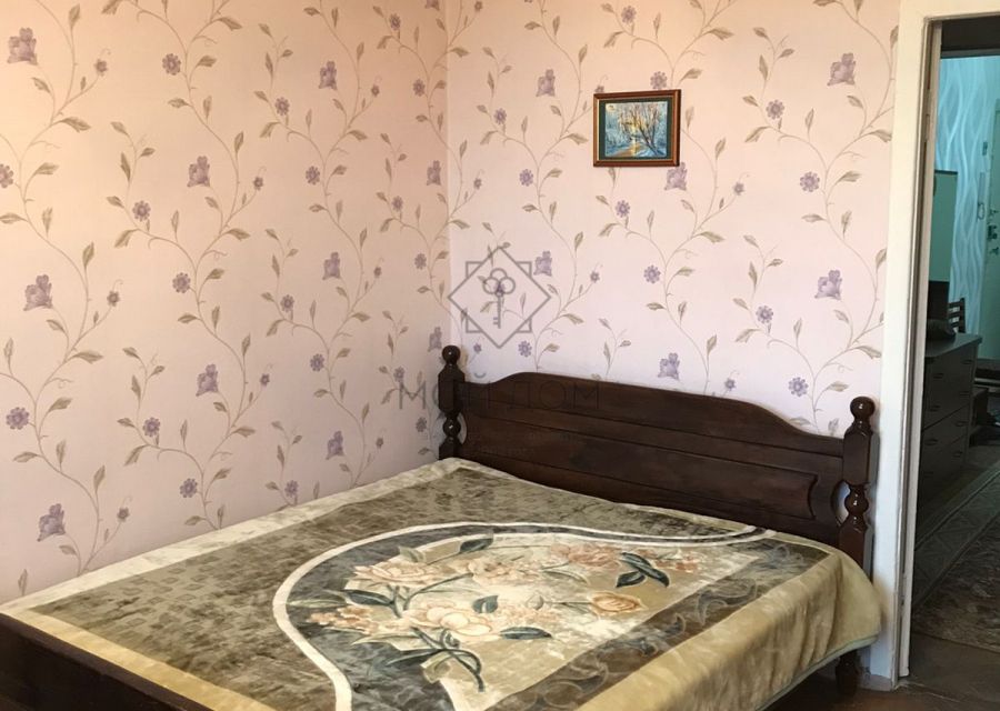 Сдаётся 2-комнатная квартира, 74 м²