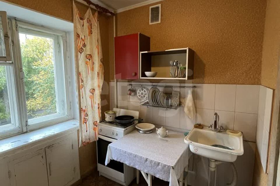 Сдаётся 1-комнатная квартира, 38 м²