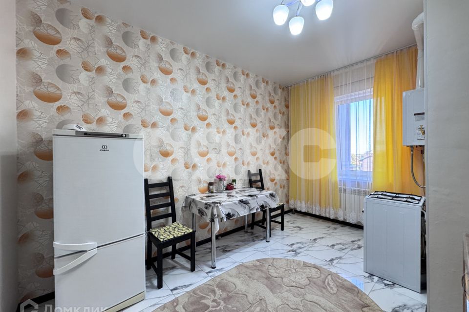 Продаётся 1-комнатная квартира, 46.6 м²