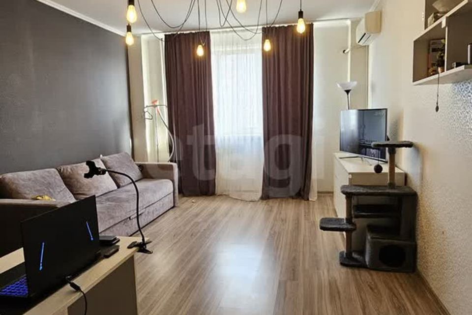 Продаётся 1-комнатная квартира, 45.2 м²