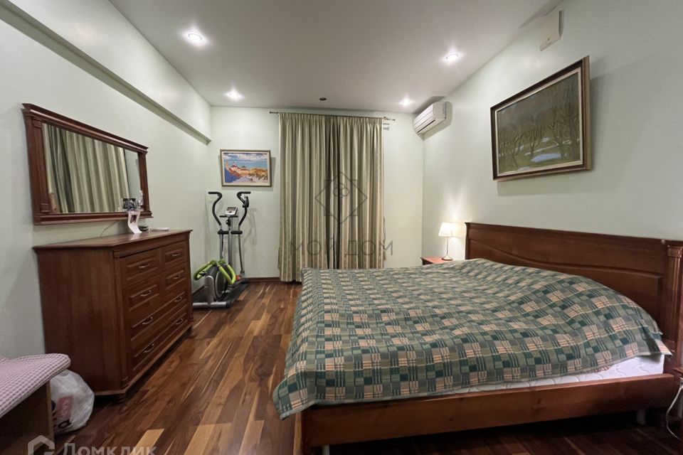 Сдаётся 2-комнатная квартира, 72 м²