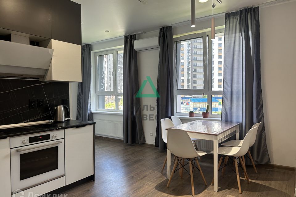 Продаётся 2-комнатная квартира, 63 м²