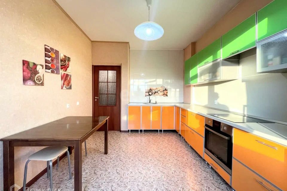 Продаётся 2-комнатная квартира, 71 м²