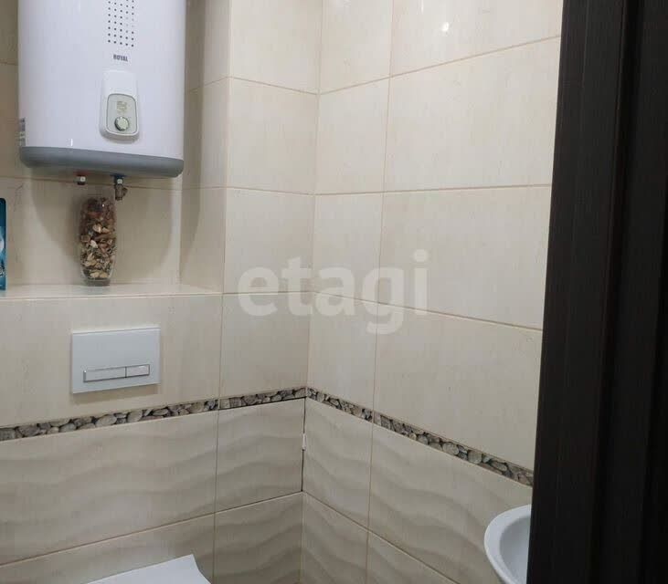 Продаётся 2-комнатная квартира, 64 м²