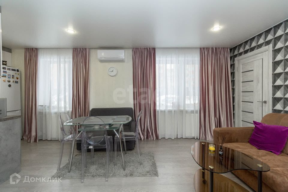 Продаётся 1-комнатная квартира, 35.8 м²