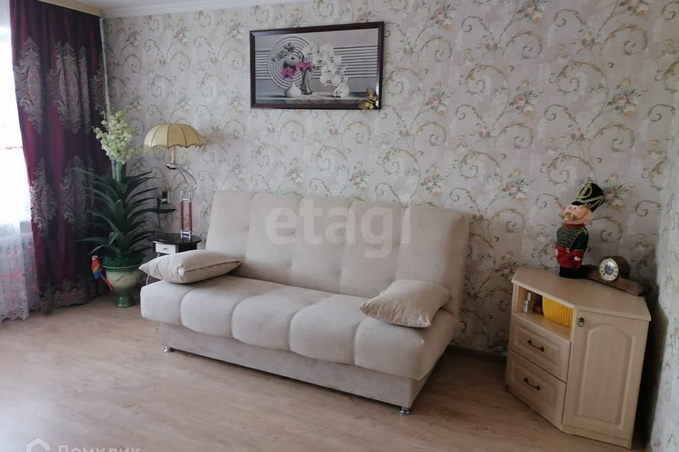 Сдаётся 2-комнатная квартира, 49.2 м²