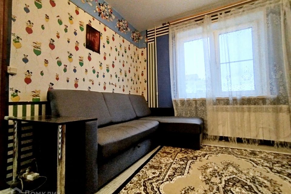 Продаётся 4-комнатная квартира, 81.4 м²