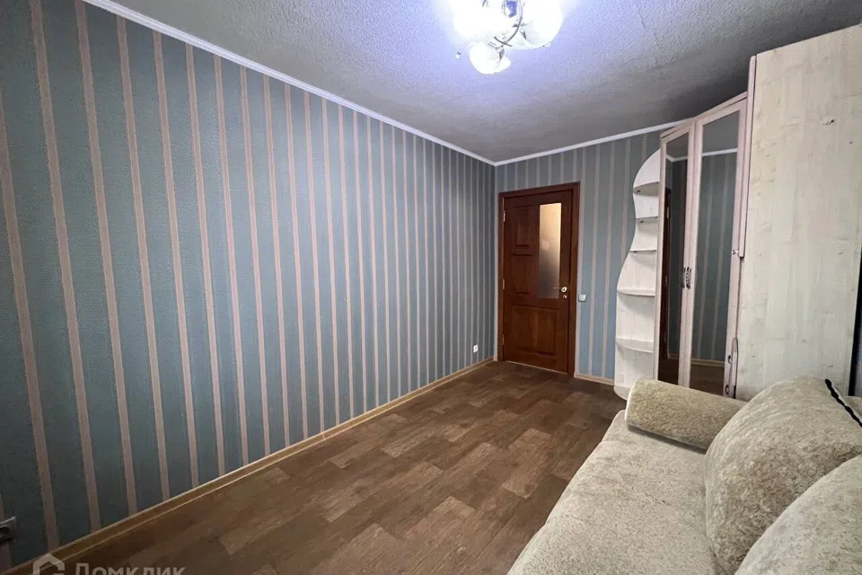 Сдаётся 2-комнатная квартира, 56 м²