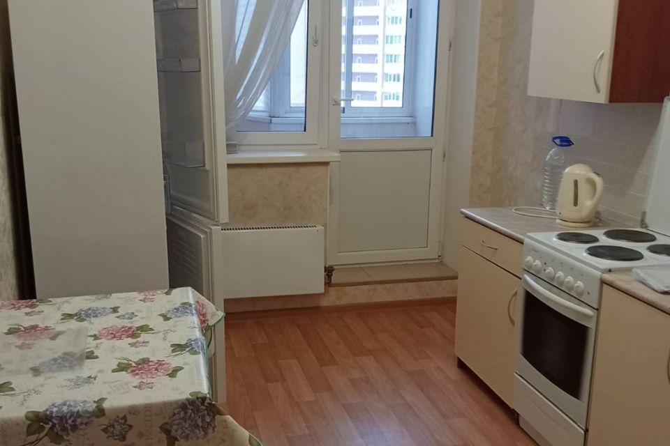 Сдаётся 1-комнатная квартира, 42 м²