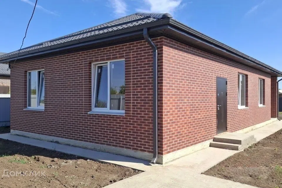 Продаётся 1-этажный дом, 110 м²