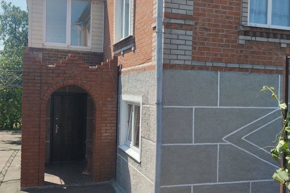 Продаётся 2-этажный дом, 116.9 м²
