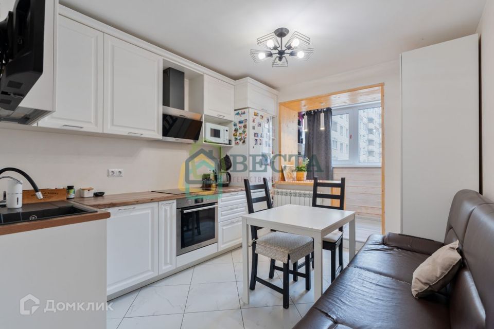 Продаётся 1-комнатная квартира, 38.6 м²