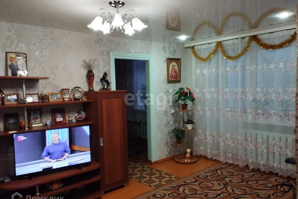 Продаётся 3-комнатная квартира, 55.9 м²
