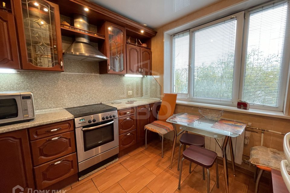 Сдаётся 2-комнатная квартира, 50 м²