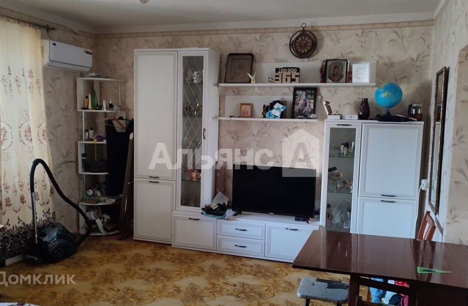 Продаётся 3-комнатная квартира, 61 м²