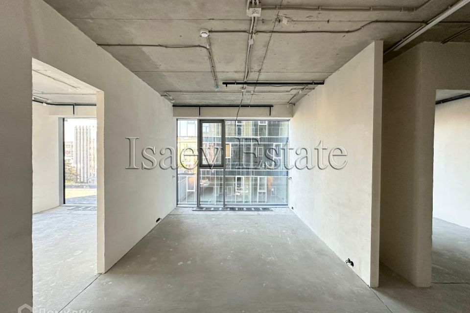 Продаётся 3-комнатная квартира, 65 м²