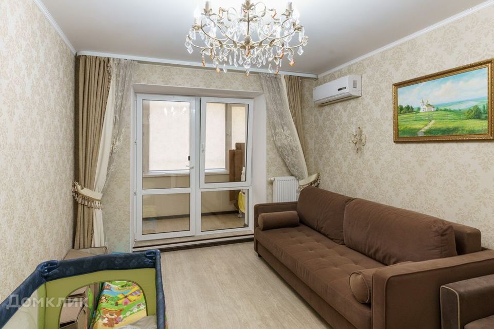 Продаётся 1-комнатная квартира, 41.6 м²