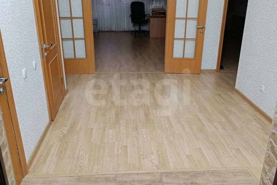 Продаётся 2-комнатная квартира, 72 м²