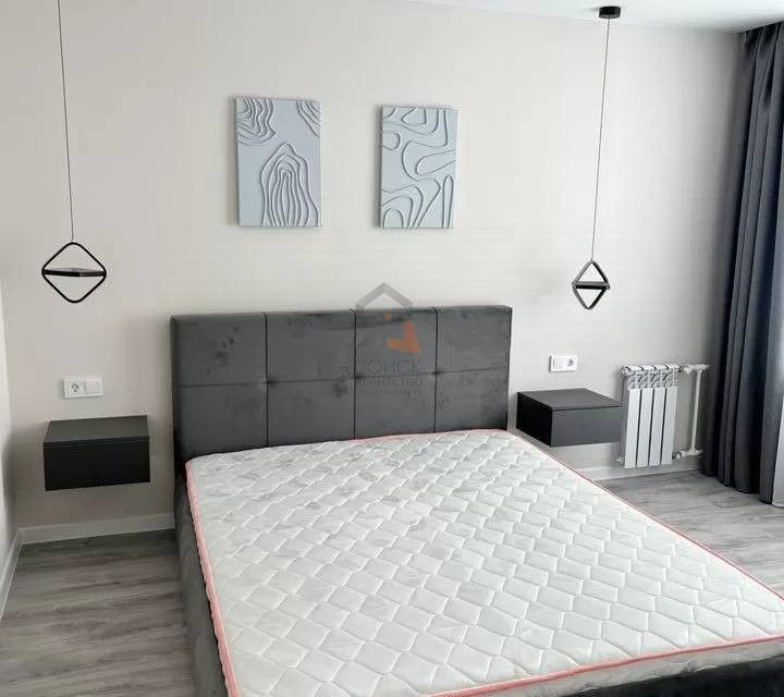 Сдаётся 2-комнатная квартира, 63 м²