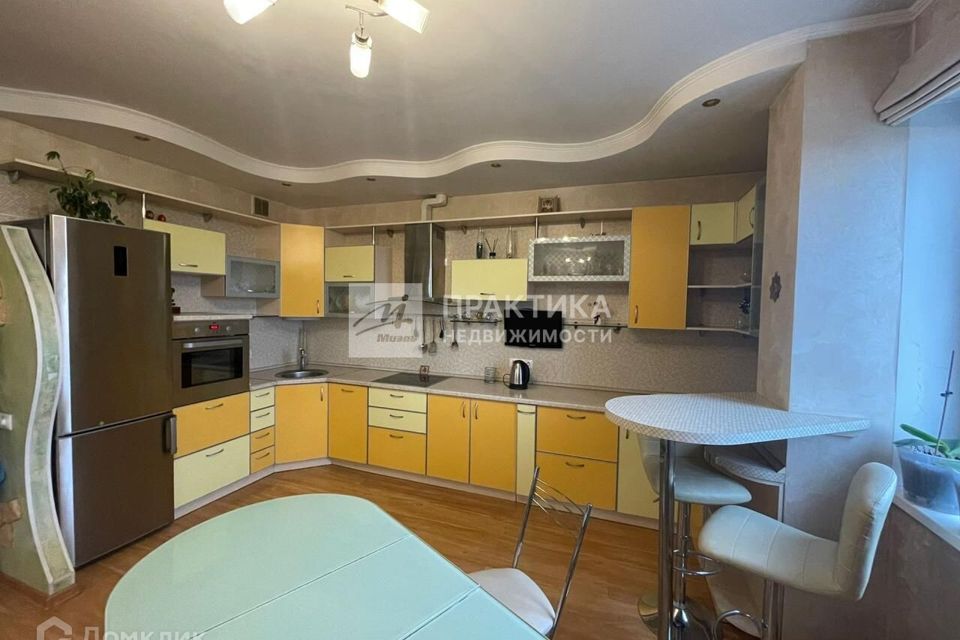 Продаётся 3-комнатная квартира, 86 м²