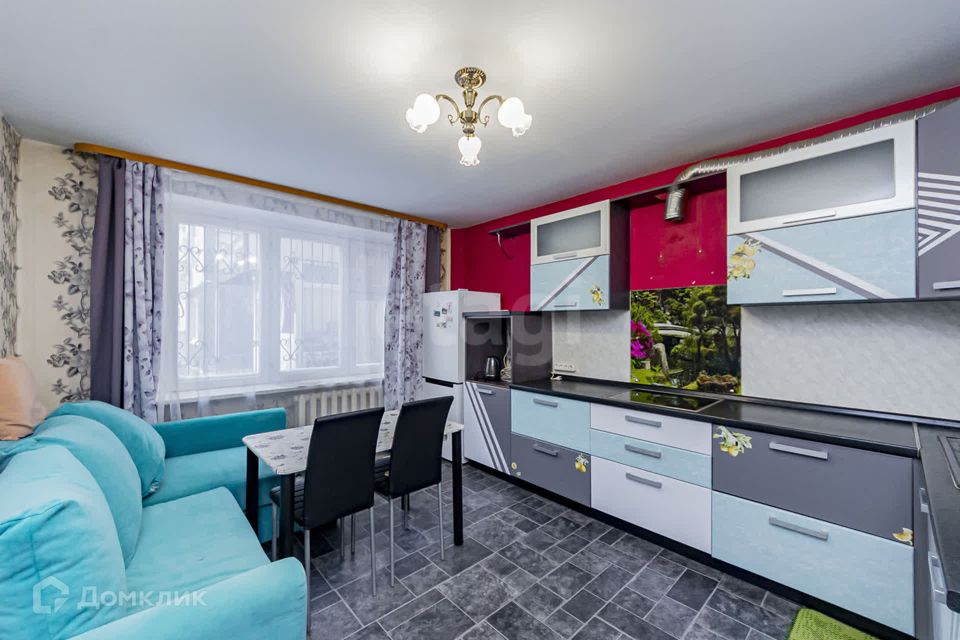 Продаётся 2-комнатная квартира, 72.5 м²