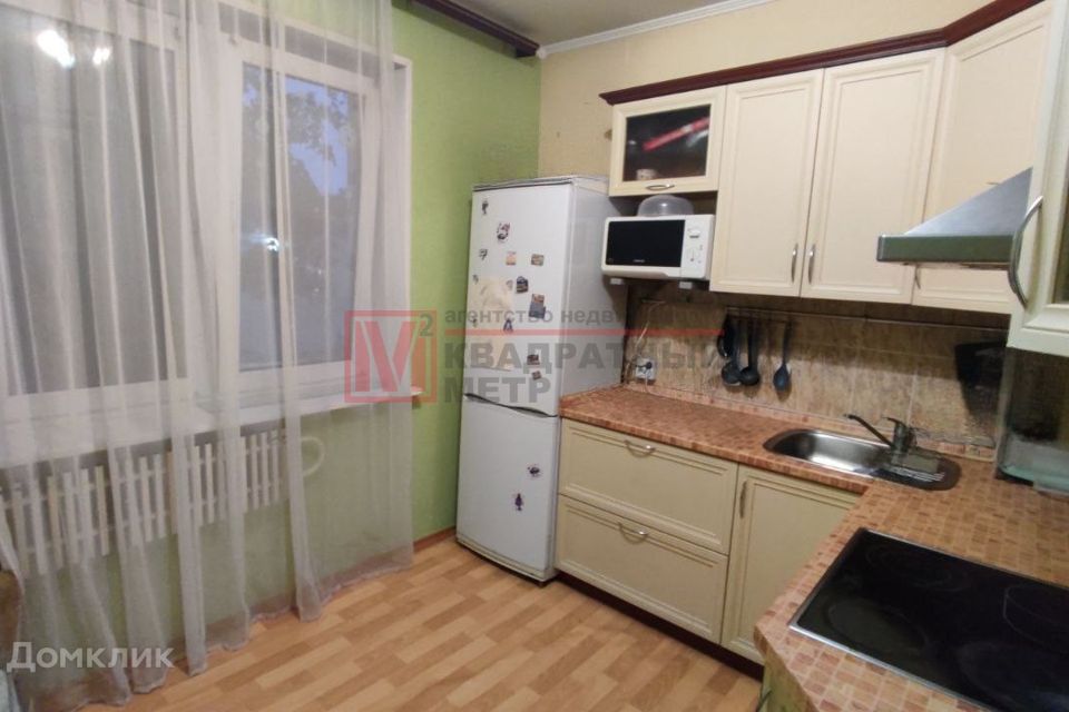 Продаётся 1-комнатная квартира, 37 м²