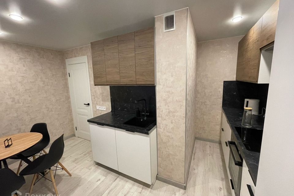 Сдаётся 2-комнатная квартира, 52.3 м²