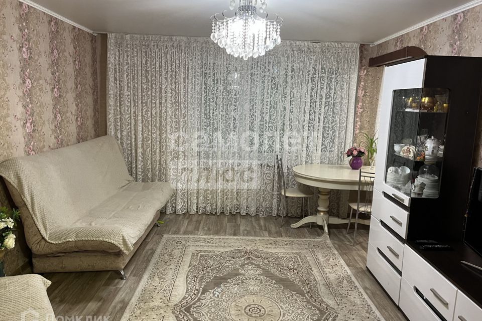 Продаётся 3-комнатная квартира, 58.9 м²