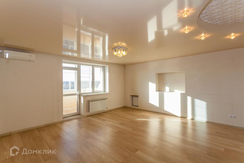 Продаётся 3-комнатная квартира, 110.6 м²