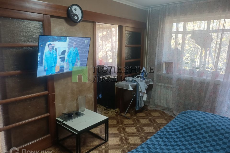 Продаётся 3-комнатная квартира, 47.9 м²