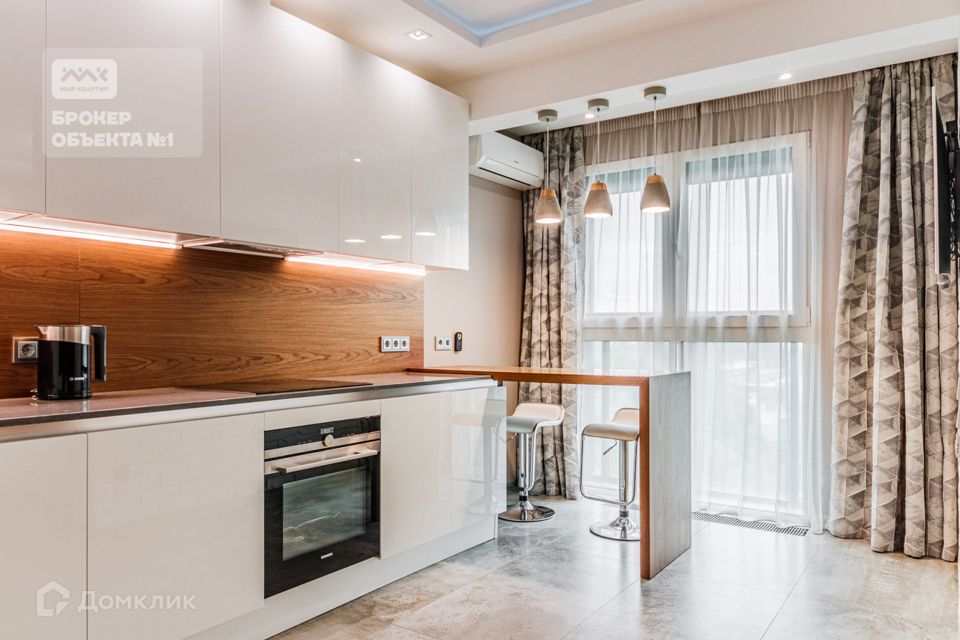 Сдаётся 1-комнатная квартира, 46 м²
