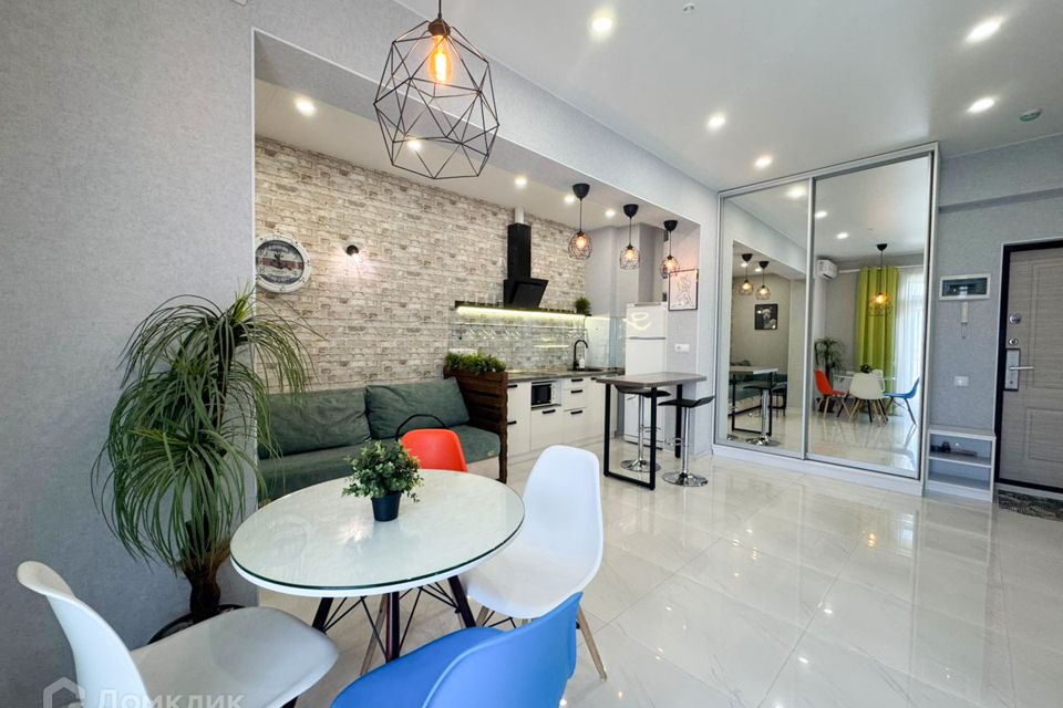 Продаётся 2-комнатная квартира, 42.1 м²