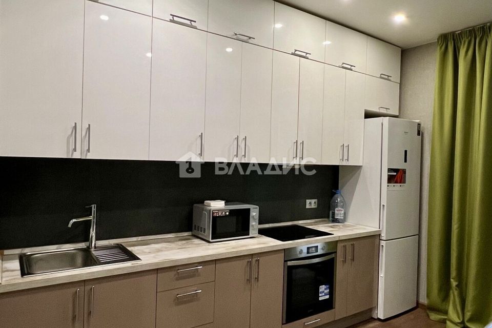 Продаётся 2-комнатная квартира, 60.1 м²