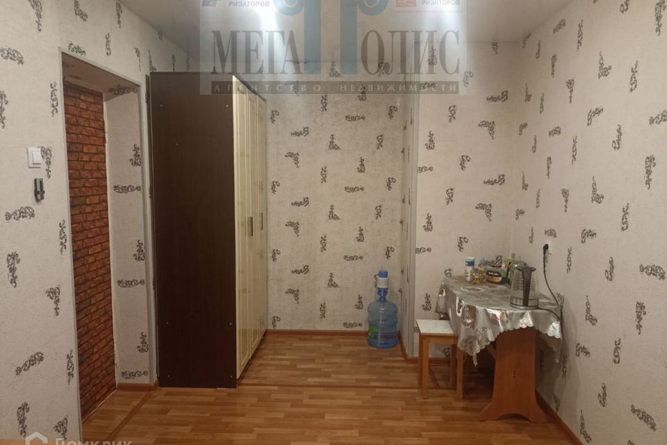 Продаётся комната в 4-комн. квартире, 12.9 м²