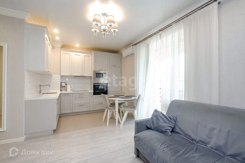 Продаётся 3-комнатная квартира, 72 м²
