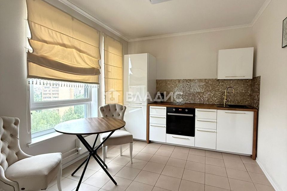 Продаётся 1-комнатная квартира, 46.8 м²