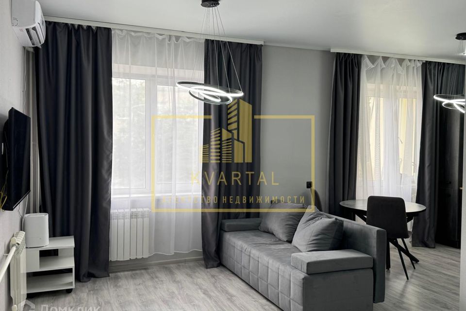 Продаётся 1-комнатная квартира, 43.1 м²