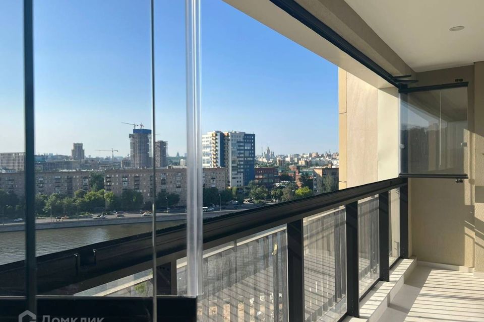 Продаётся 3-комнатная квартира, 92 м²