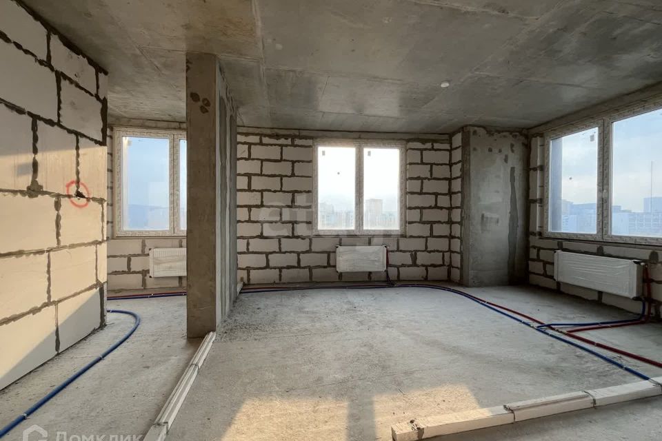 Продаётся 2-комнатная квартира, 64.2 м²