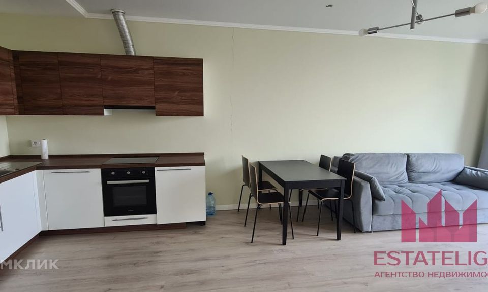 Сдаётся 2-комнатная квартира, 78 м²