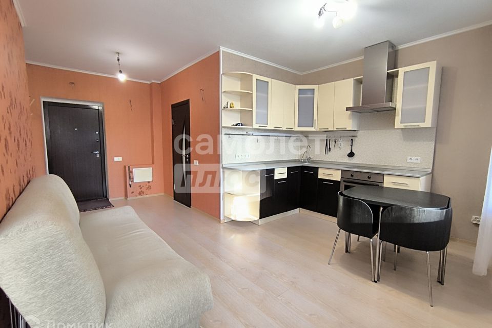 Продаётся 1-комнатная квартира, 38.6 м²