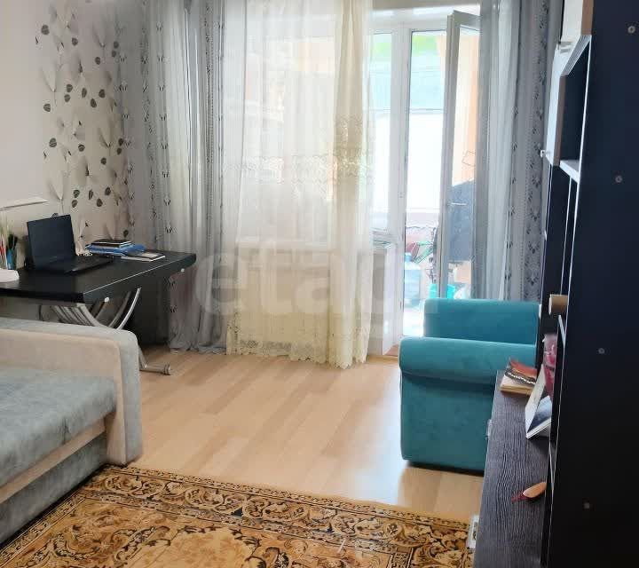Продаётся 3-комнатная квартира, 60.1 м²