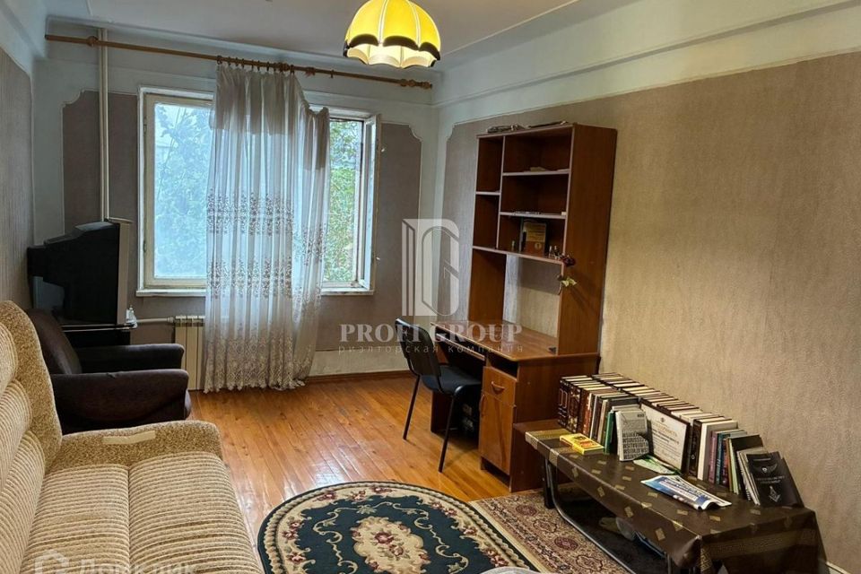 Сдаётся 2-комнатная квартира, 55 м²