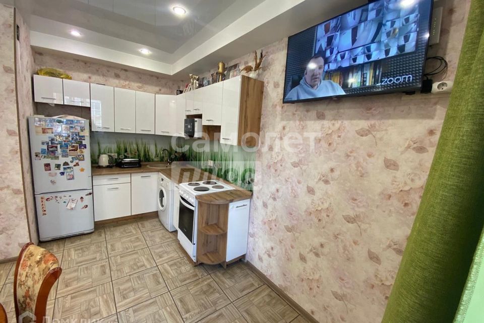 Продаётся 2-комнатная квартира, 60.3 м²